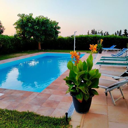 B&B Hotel Helios Uggiano La Chiesa Extérieur photo