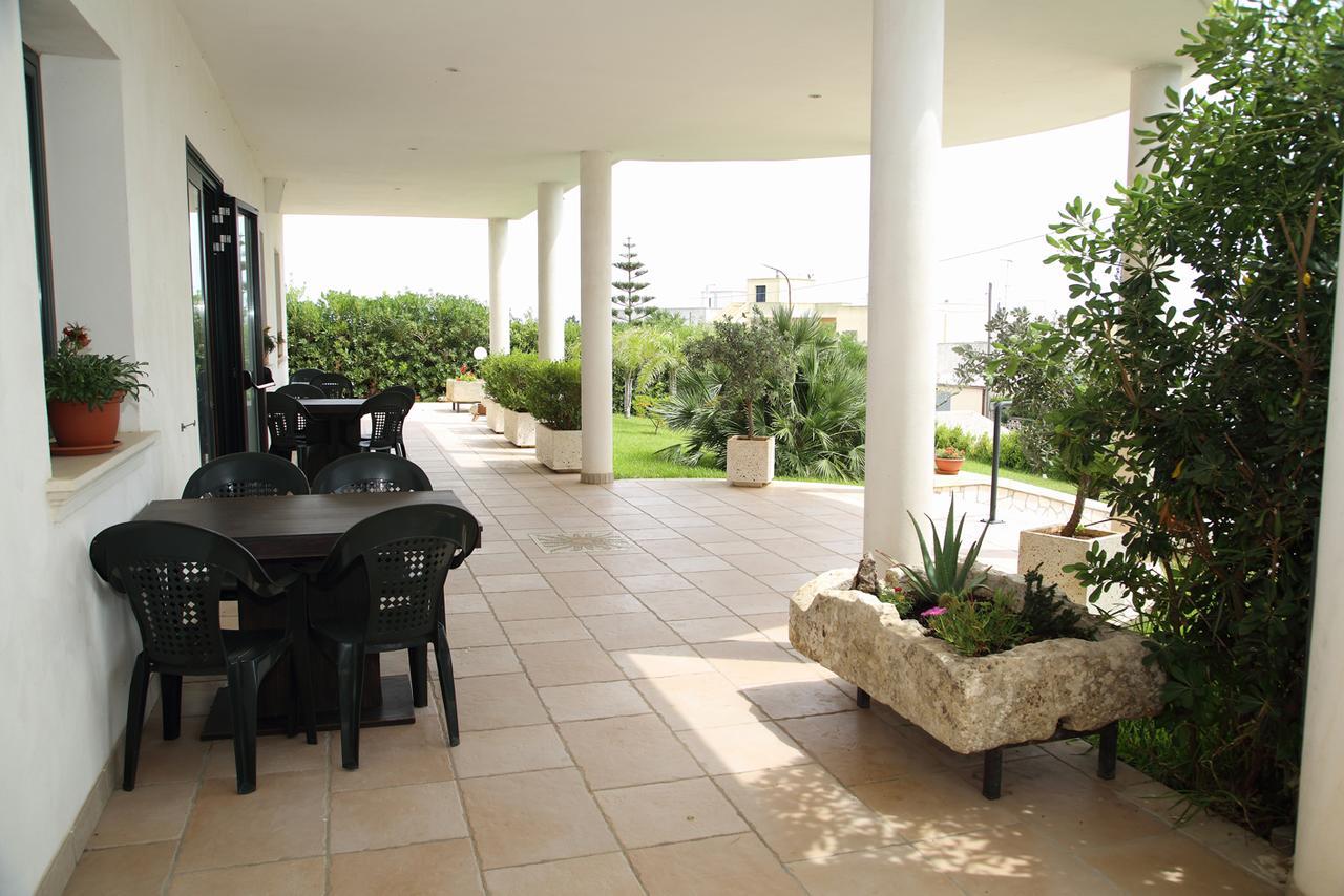 B&B Hotel Helios Uggiano La Chiesa Extérieur photo
